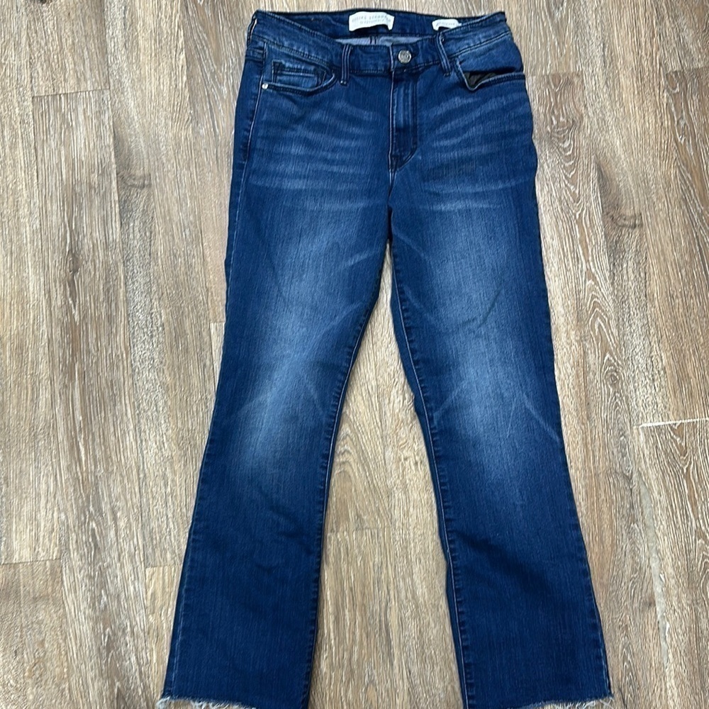 Social Standard by Sanctuary mid rise kick crop jeans size 6/28